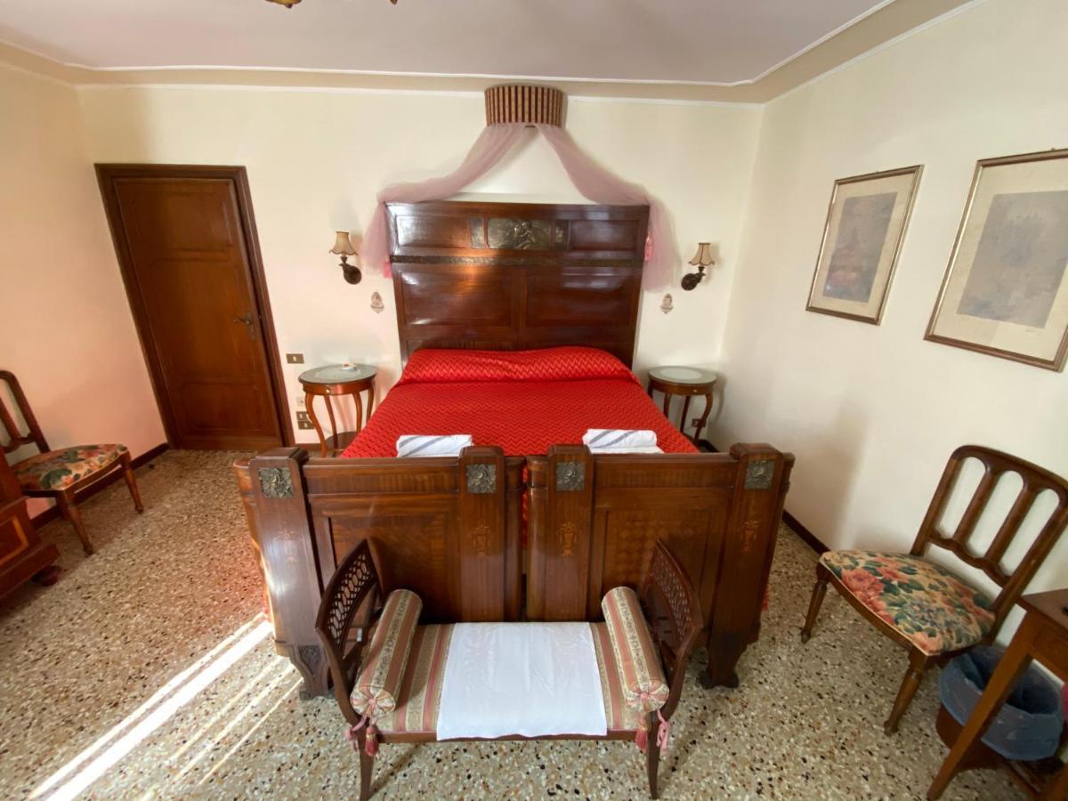 Bed and Breakfast Ca' Orfeo Венеція Екстер'єр фото